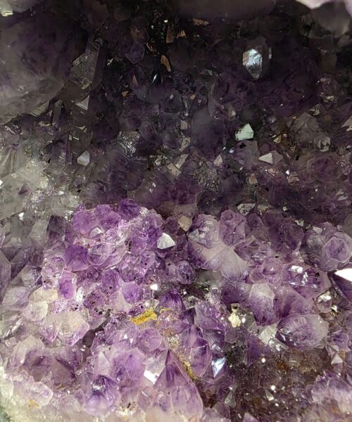 Amethyst Crystal Geode 1022 Premium Queen Grade 4.92kg H20xW18xD13cm - Image 7