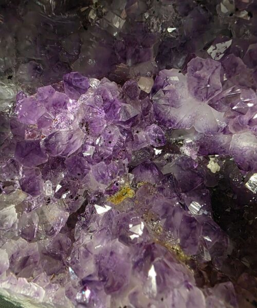 Amethyst Crystal Geode 1022 Premium Queen Grade 4.92kg H20xW18xD13cm - Image 9
