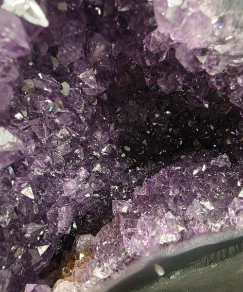 Amethyst Crystal Geode 1034 Premium Queen Grade 7.47kg H23xW27xD10cm - Image 9