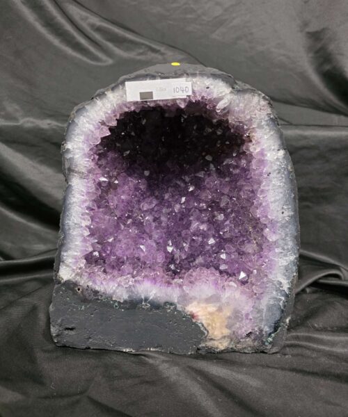 Amethyst Crystal Geode 1040 Premium Queen Grade 7.35kg H23xW20xD12cm - Image 10