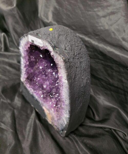 Amethyst Crystal Geode 1040 Premium Queen Grade 7.35kg H23xW20xD12cm - Image 3