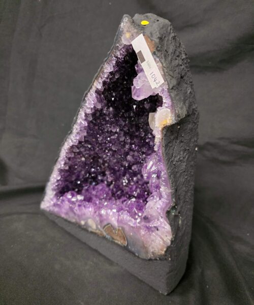 Amethyst Crystal Geode 1042 Premium Queen Grade 9.56kg H30xW25xD17cm - Image 3