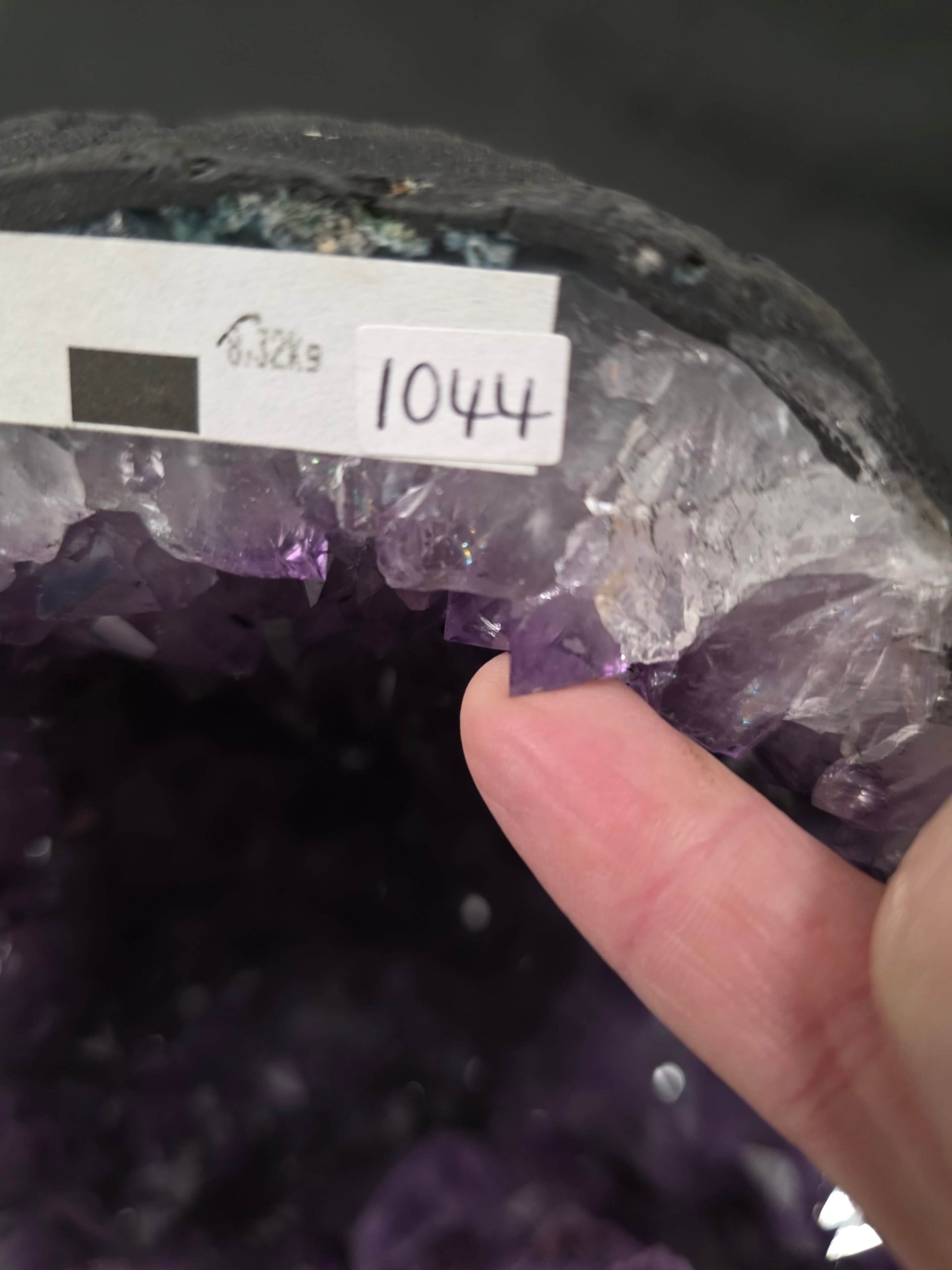 Amethyst Crystal Geode 1044 Premium Queen Grade 8.32kg H21xW20xD15cm - Image 11