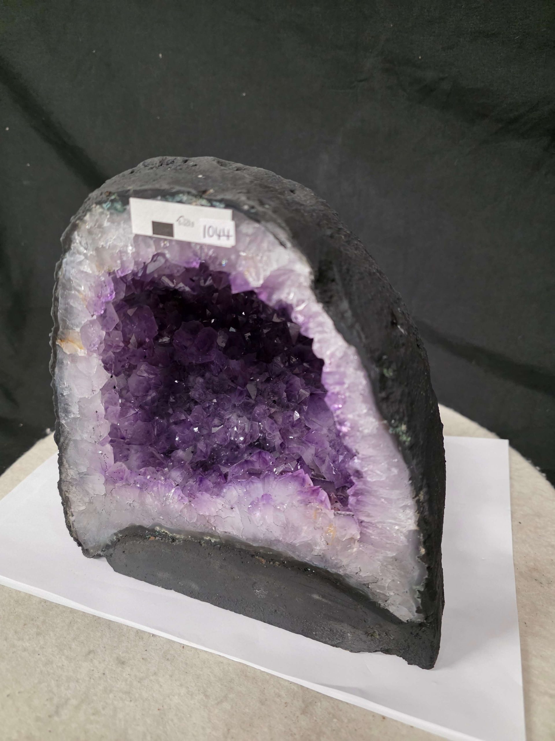 Amethyst Crystal Geode 1044 Premium Queen Grade 8.32kg H21xW20xD15cm - Image 4