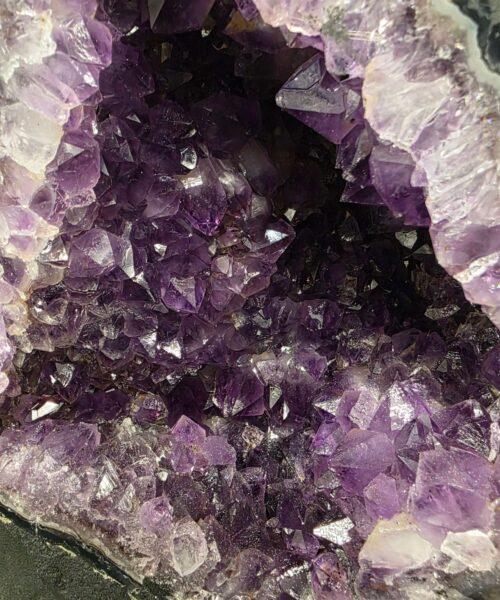 Amethyst Crystal Geode 1055 Premium Queen Grade 10.26kg H30xW20xD15cm - Image 6