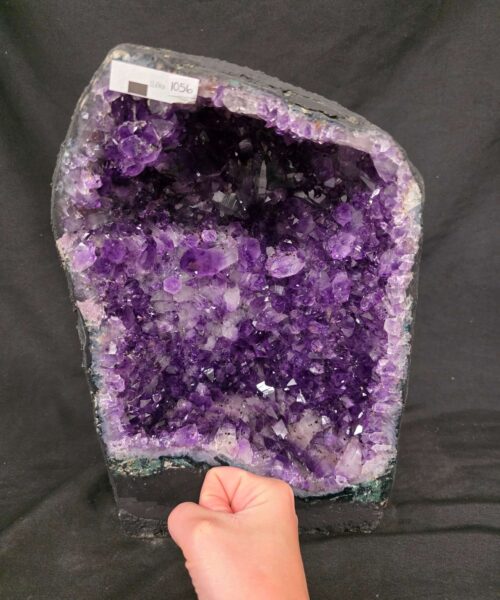 Amethyst Crystal Geode 1056 Premium Queen Grade 12.69kg H31xW19xD16cm - Image 5