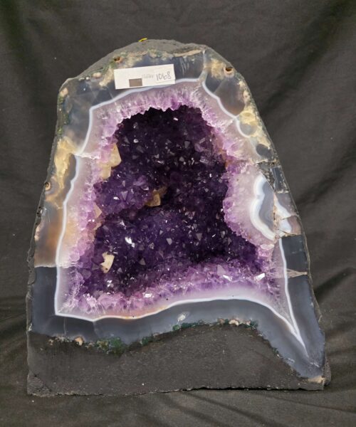 Amethyst Crystal Geode 1068 Premium Queen Grade 13.65kg H26xW26xD19cm - Image 10