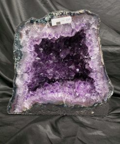 Amethyst Crystal Geode 1069 Premium Queen Grade 12.54kg H26xW29xD14cm
