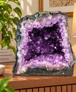 Amethyst Crystal Geode 1069 Premium Queen Grade 12.54kg H26xW29xD14cm