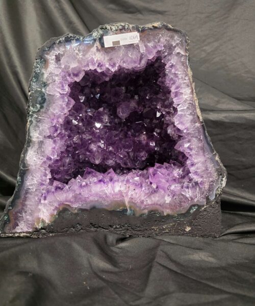 Amethyst Crystal Geode 1069 Premium Queen Grade 12.54kg H26xW29xD14cm - Image 8
