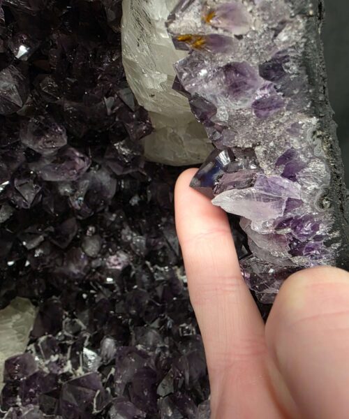 Amethyst Crystal Geode 1072 Premium Queen Grade 11.67kg H33xW25xD15cm - Image 5
