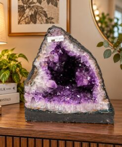 Amethyst Crystal Geode 1079 Premium Queen Grade 14.37kg H29xW28xD17cm