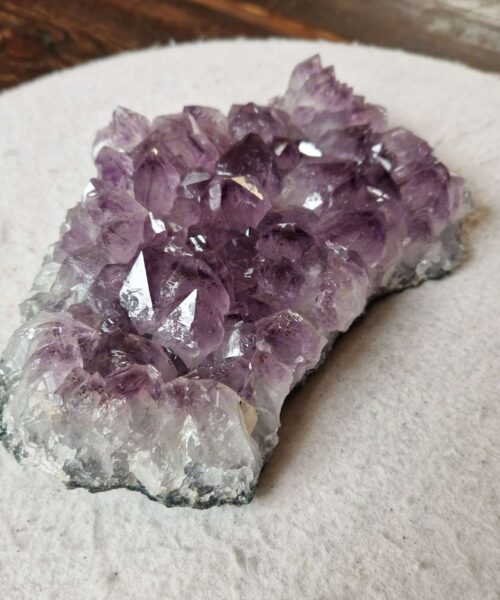 Large Premium High Grade Amethyst Raw Druzy Cluster Piece 128 - 1315g H5.5xW19xD11cm - Image 6