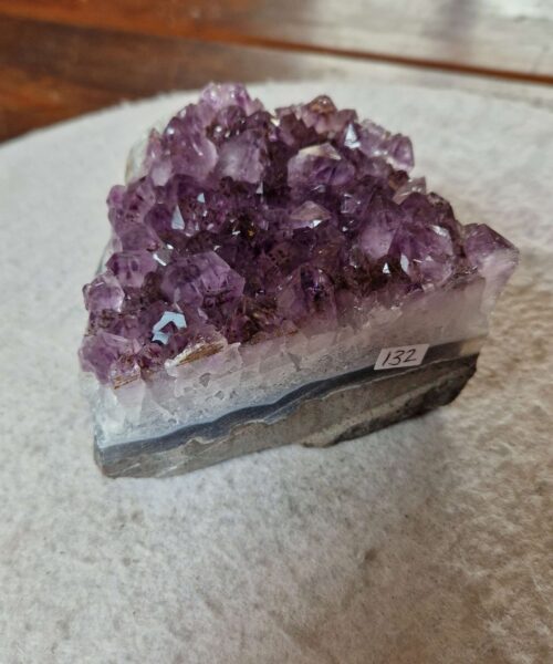Large Premium High Grade Amethyst Raw Druzy Cluster Piece 132 - 1035g H7xW12xD8.5cm - Image 4