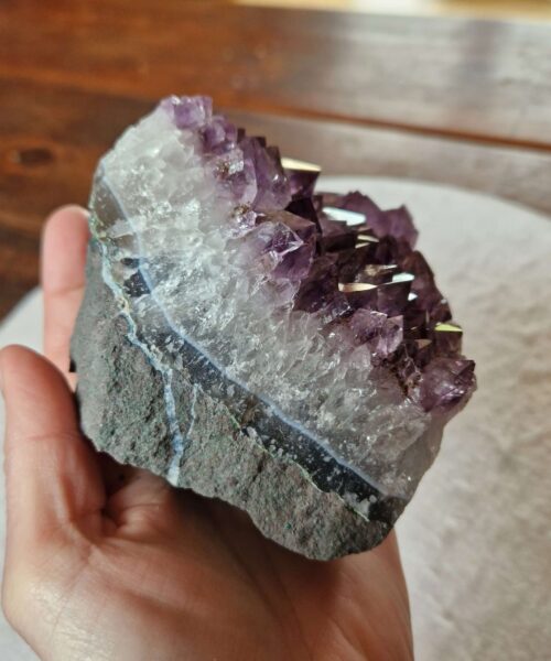 Large Premium High Grade Amethyst Raw Druzy Cluster Piece 132 - 1035g H7xW12xD8.5cm - Image 8