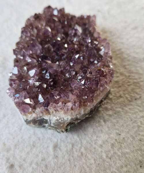 Premium High Grade Amethyst Druzy Cluster Piece 139 - 256g H3xW10xD6cm - Image 4