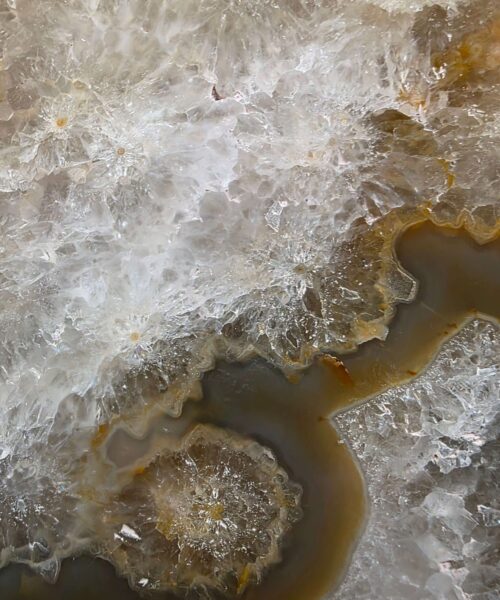 Large Premium Agate Natural Slice on Stand 20 – 2.911g - H37xW22xD12cm - Image 9