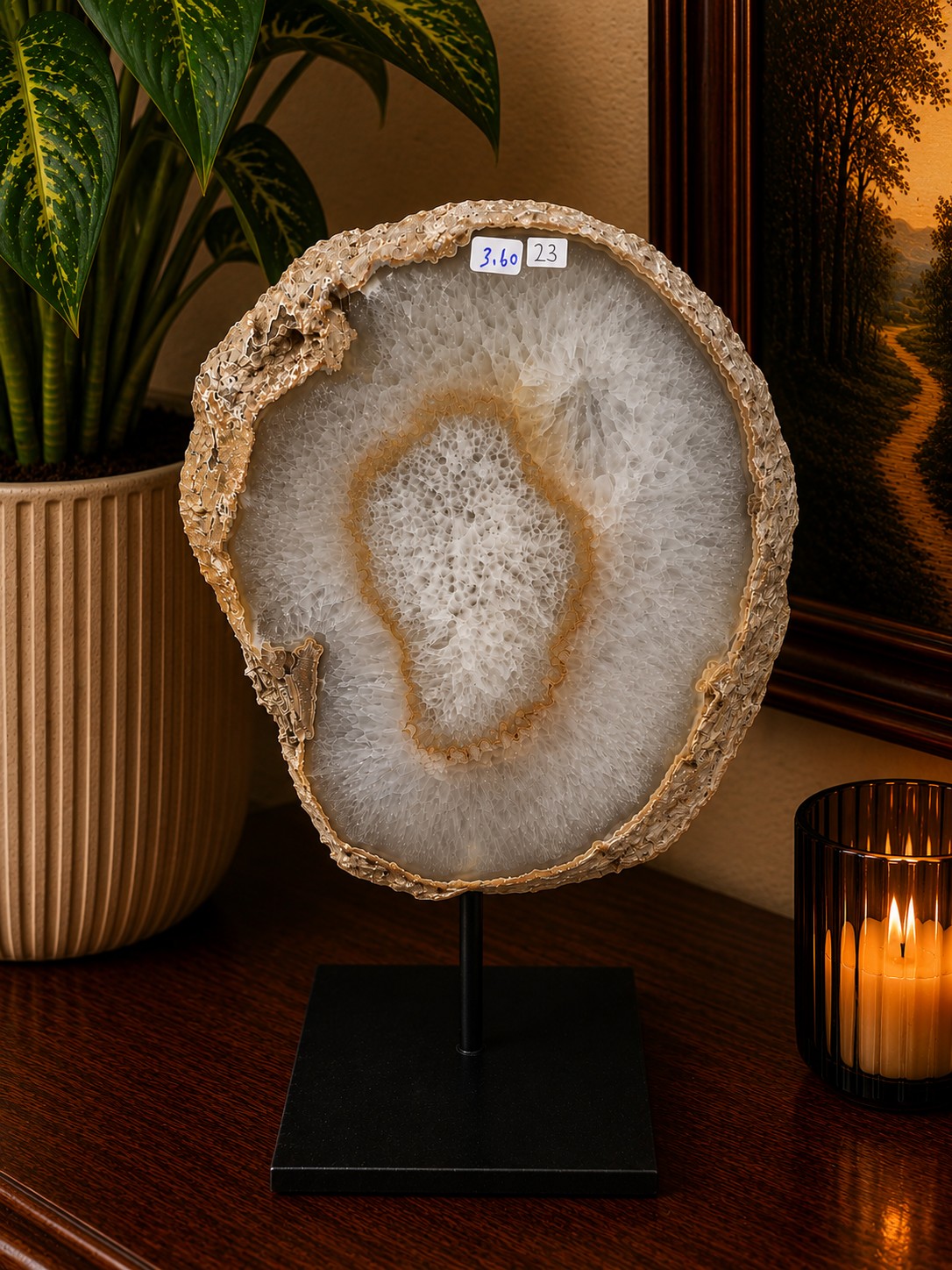 Large Premium Agate Natural Slice on Stand 23 – 3.473g - H35xW24xD12cm