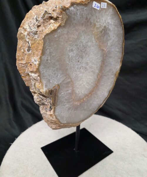 Large Premium Agate Natural Slice on Stand 23 – 3.473g - H35xW24xD12cm - Image 8