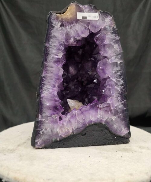 Amethyst Crystal Geode 1027 Premium Queen Grade 8.6kg H27xW19xD15cm - Image 8