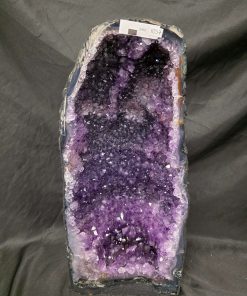 Amethyst Crystal Geode 1057 Premium Queen Grade 9.99kg H31xW18xD13cm