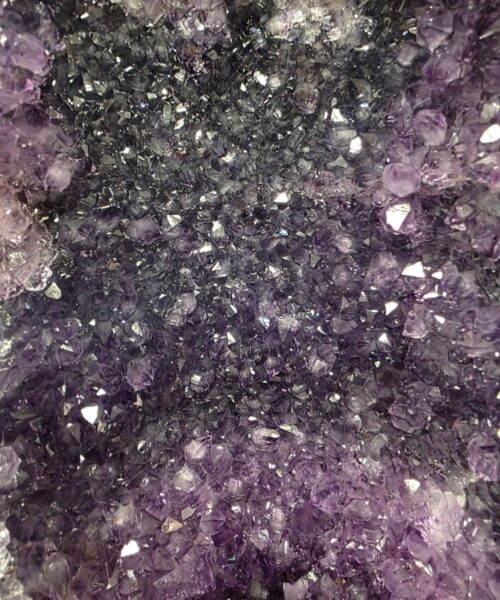 Amethyst Crystal Geode 1057 Premium Queen Grade 9.99kg H31xW18xD13cm - Image 6