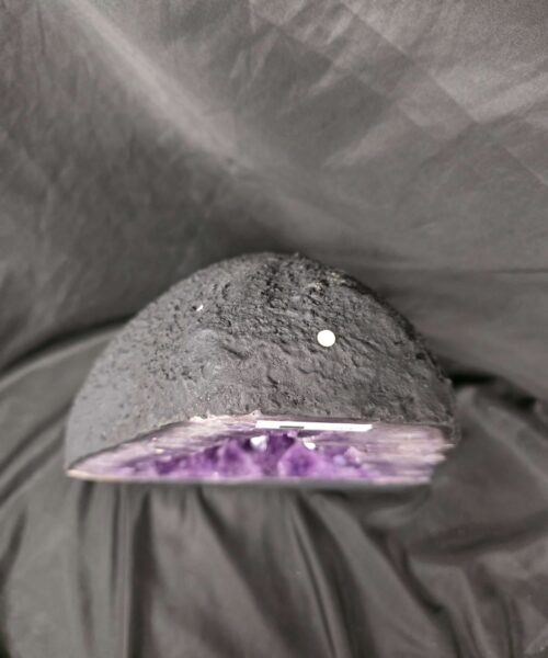 Amethyst Crystal Geode 1061 Premium Queen Grade 14.22kg H31xW28xD15cm - Image 4
