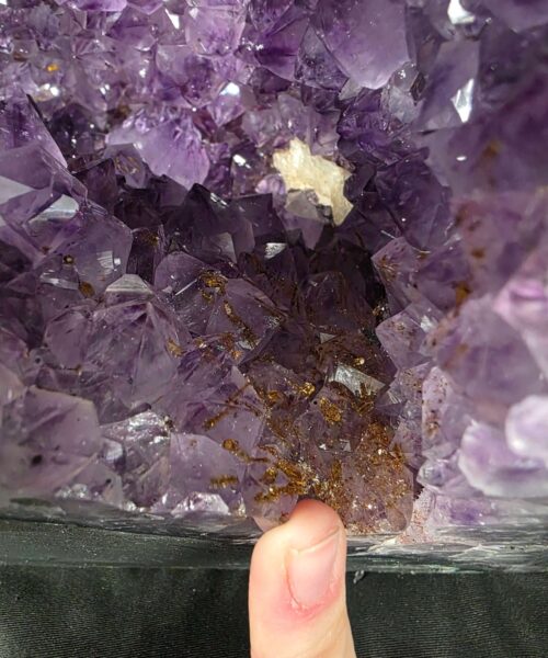 Amethyst Crystal Geode 1064 Premium Queen Grade 13.92kg H30xW25xD16cm - Image 9