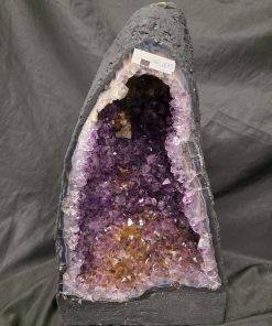 Amethyst Crystal Geode 1073 Premium Queen Grade 14.58kg H39xW22xD16cm