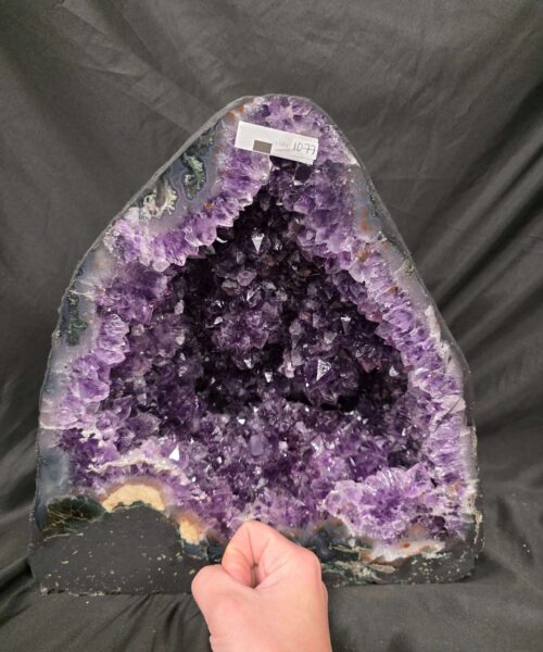 Amethyst Crystal Geode 1077 Premium Queen Grade 14.4kg H32xW30xD14cm - Image 4