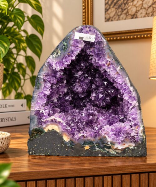 Amethyst Crystal Geode 1077 Premium Queen Grade 14.4kg H32xW30xD14cm