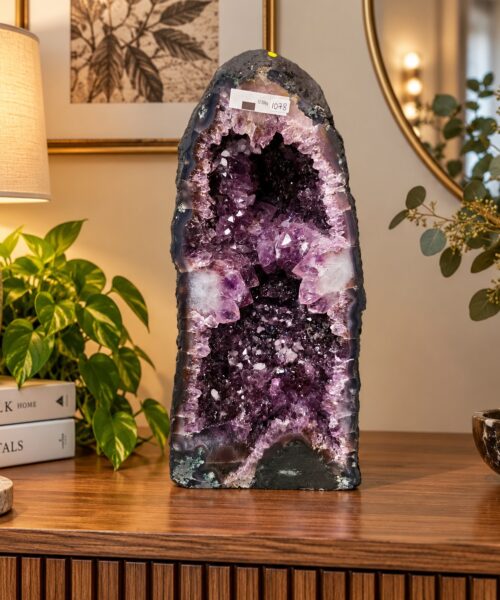 Amethyst Crystal Geode 1078 Premium Queen Grade 11.59kg H40xW19xD14cm