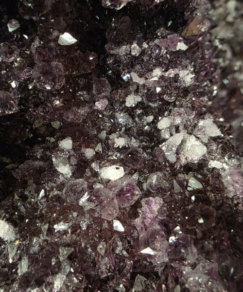 Amethyst Crystal Geode 1078 Premium Queen Grade 11.59kg H40xW19xD14cm - Image 9