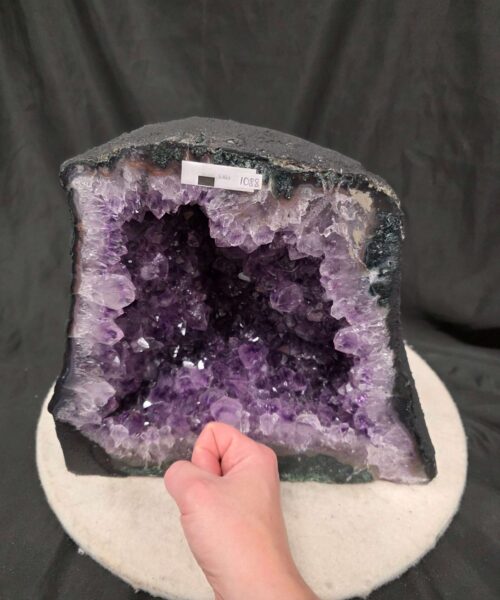 Amethyst Crystal Geode 1088 Premium Queen Grade 16.46kg H26xW29xD18cm - Image 3