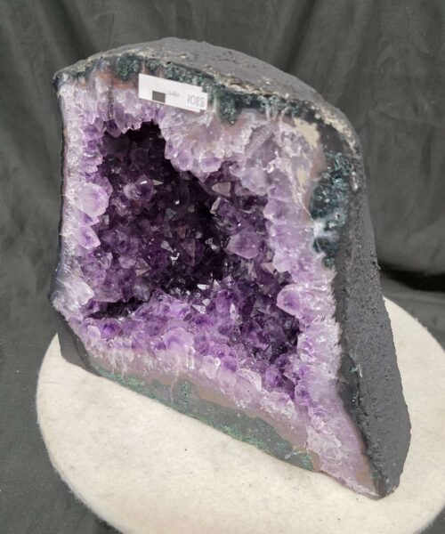 Amethyst Crystal Geode 1088 Premium Queen Grade 16.46kg H26xW29xD18cm - Image 9