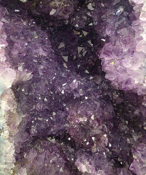 Amethyst Crystal Geode 1092 Premium Queen Grade 18.73kg H38xW23xD17cm - Image 7