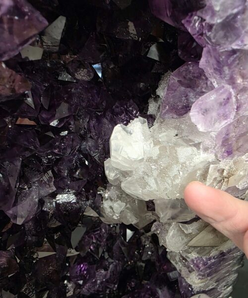 Tall Amethyst Crystal Geode 1105 Premium Queen Grade 19.37kg – H49xW25xD16cm - Image 6