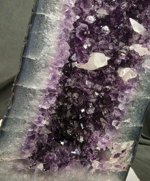 Tall Amethyst Crystal Geode 1108 Premium Queen Grade 16.44kg – H52xW20xD15cm - Image 7