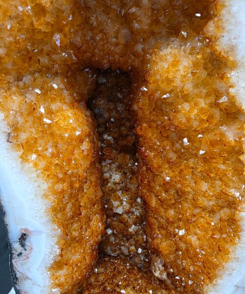 Tall Citrine Geode 533 Crystal Cluster Druzy Premium Grade 20.33kg H45xW22xD19cm - Image 4