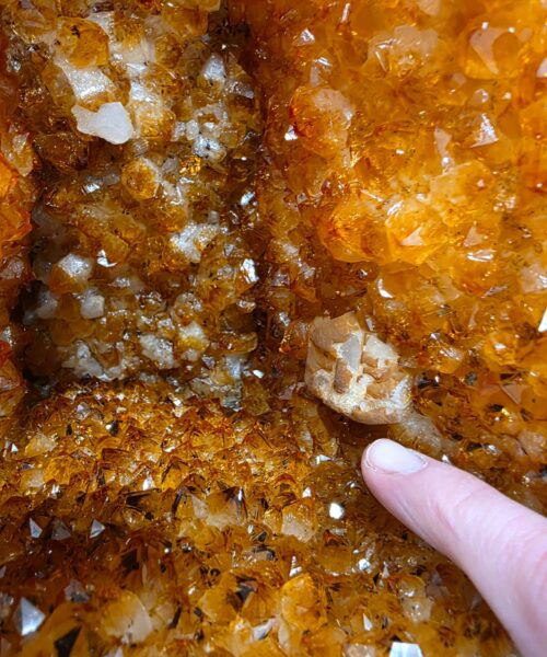 Tall Citrine Geode 533 Crystal Cluster Druzy Premium Grade 20.33kg H45xW22xD19cm - Image 9