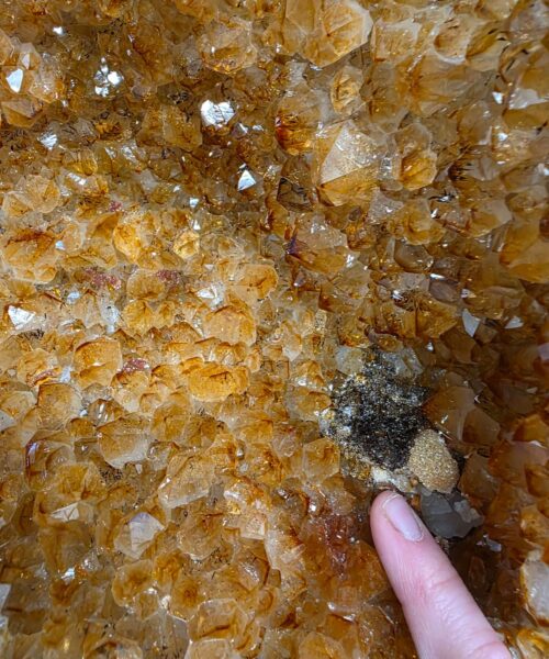 Tall Citrine Geode 534 Crystal Cluster Druzy Premium Grade 24.42kg H48xW25xD19cm - Image 7