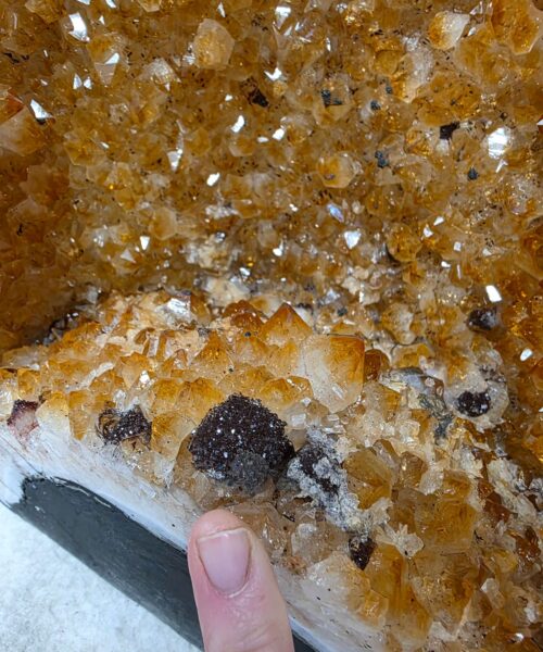 Tall Citrine Geode 545 Crystal Cluster Druzy Premium Grade 29.05kg H62xW23xD20cm - Image 4