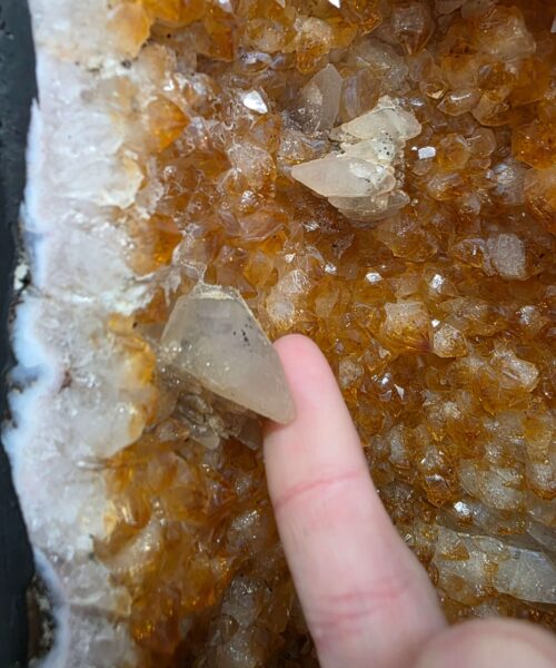 Tall Citrine Geode 547 Crystal Cluster Druzy Premium Grade 22.39kg H62xW18xD22cm - Image 8