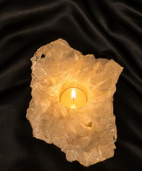 Large Premium Rock Crystal Quartz Candle Holder 23 Clear Crystal White Tealight Holders 1.575g H7xW15xD13cm