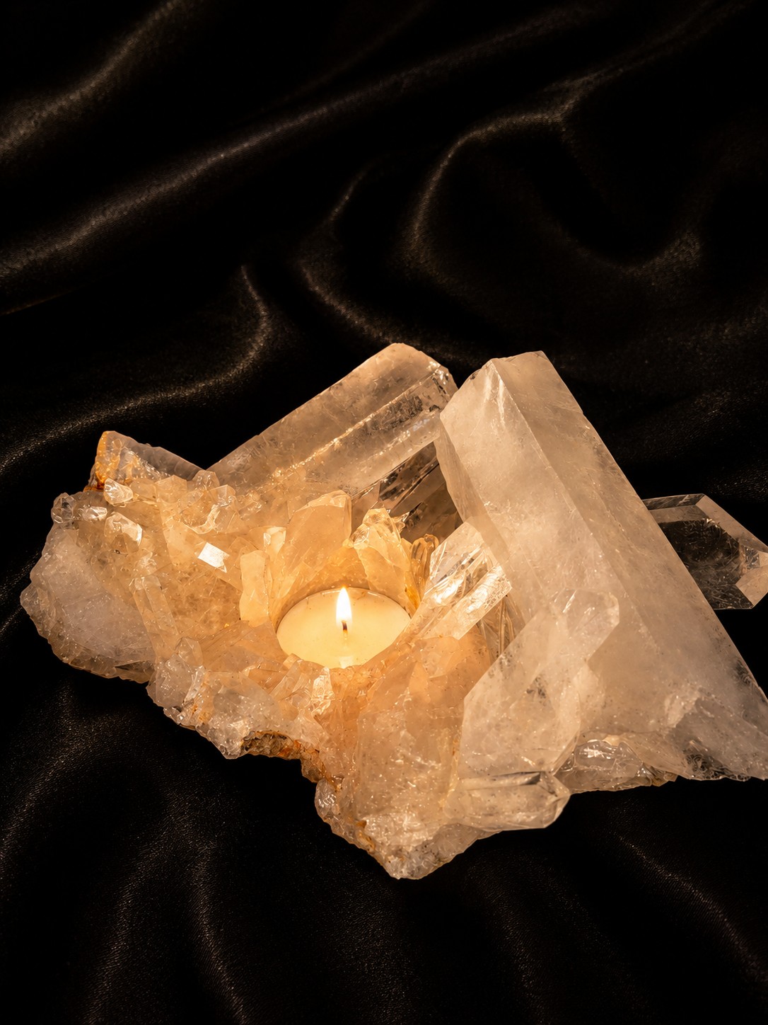 Large Premium Rock Crystal Quartz Candle Holder 43 Clear Crystal White Tealight Holders 1.391g H7xW18xD15cm