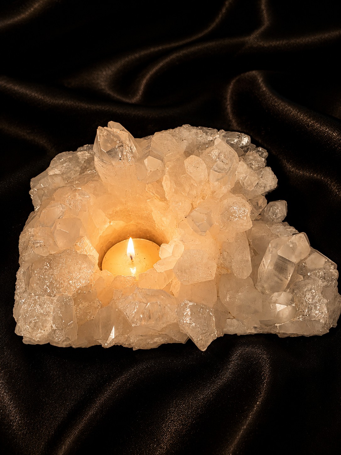 Large Premium Rock Crystal Quartz Candle Holder 45 Clear Crystal White Tealight Holders 1.476g H8xW15xD12cm