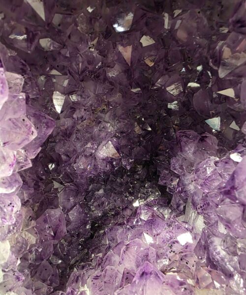 Amethyst Crystal Geode 1080 Premium Queen Grade 16.19kg H33xW23xD25cm - Image 4