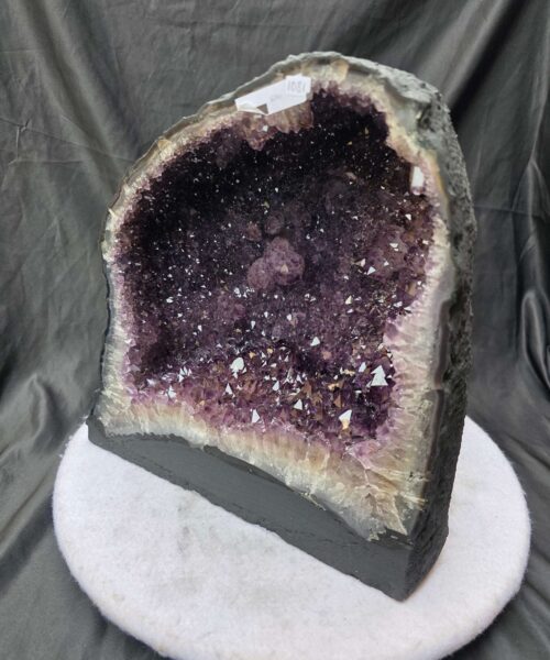 Amethyst Crystal Geode 1081 Premium Queen Grade 16.29kg H30xW29xD18cm - Image 3