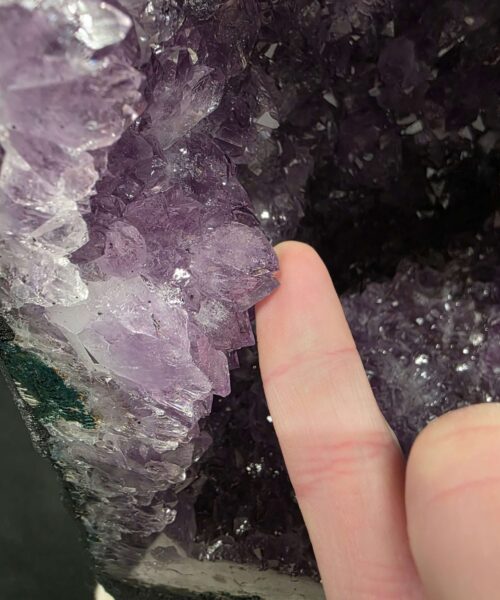 Amethyst Crystal Geode 1090 Premium Queen Grade 17.31kg H33xW31xD17cm - Image 8