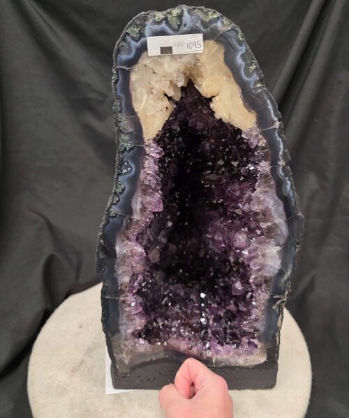 Amethyst Crystal Geode 1095 Premium Queen Grade 17.37kg H40xW20xD20cm - Image 4